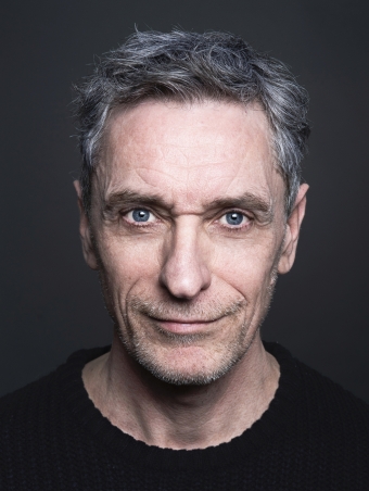JAMES_GIBLIN_FOTO_DESTACADA_ARTTMANAGEMENT_JPG